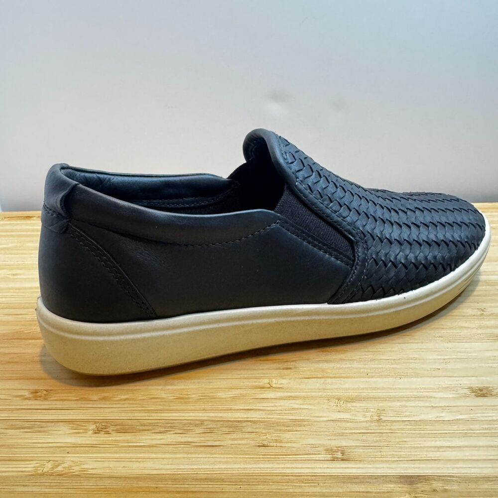 ECCO Soft 7 Woven Slip-On Sneakers Black Leather EU 39 US 8-8.5 Comfort - Picture 4 of 16